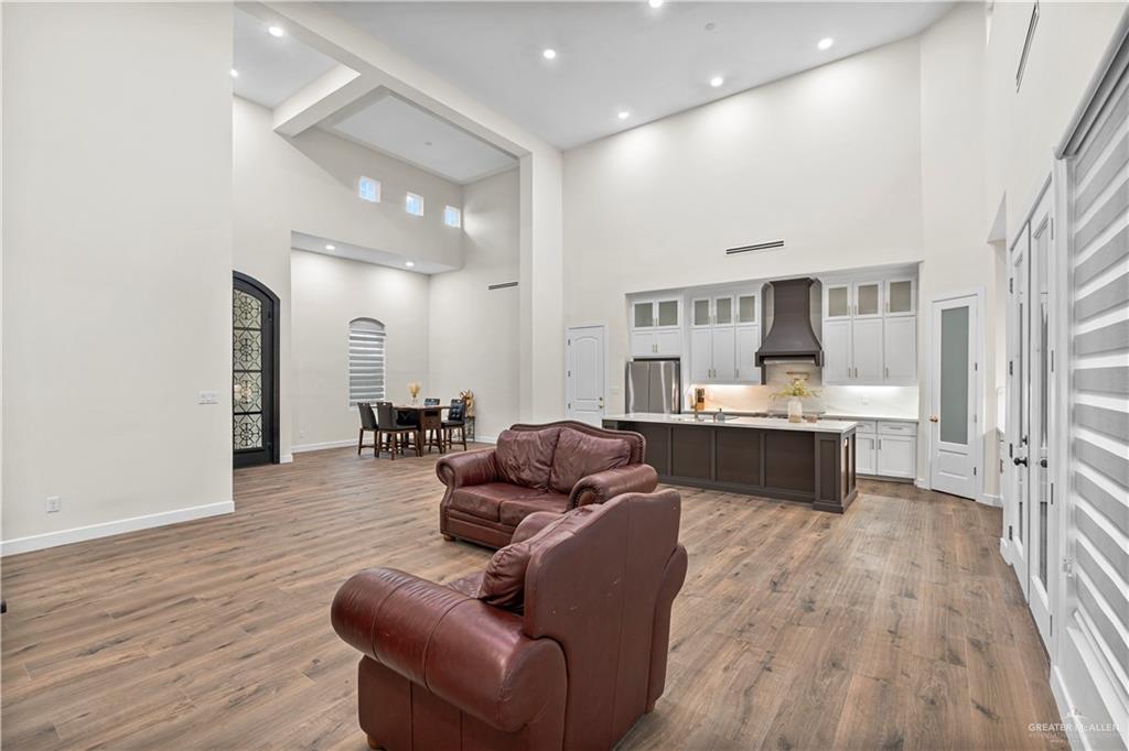 1620 Stonegate Drive, Mission, Texas image 10