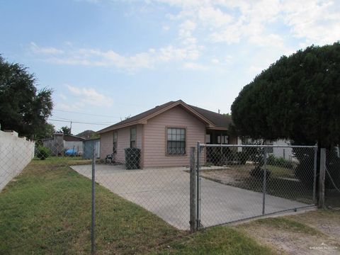 Homes For Sale - 2936 Jasmine Street<br/> Starr County, Roma, TX 78584