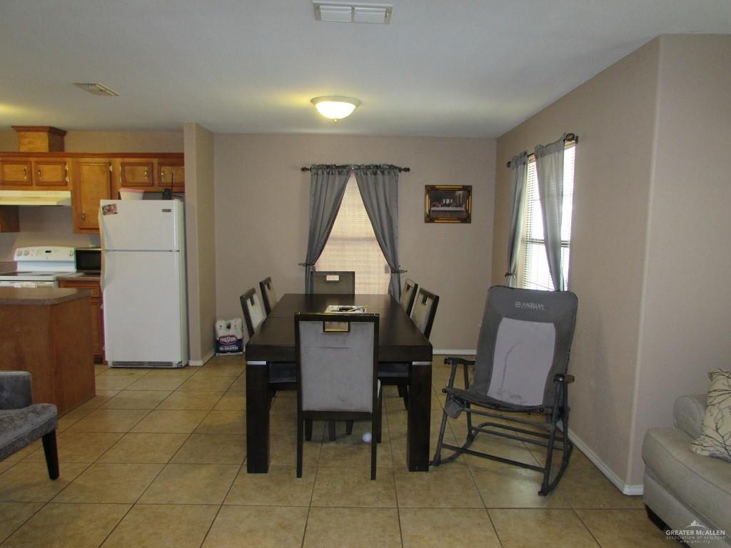 2936 Jasmine Street, Roma, Texas image 7