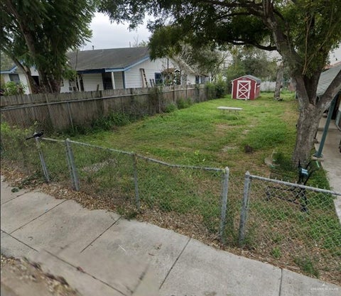 Vacant Land For Sale - 1623 Juniper Avenue<br/> McAllen, TX 78501