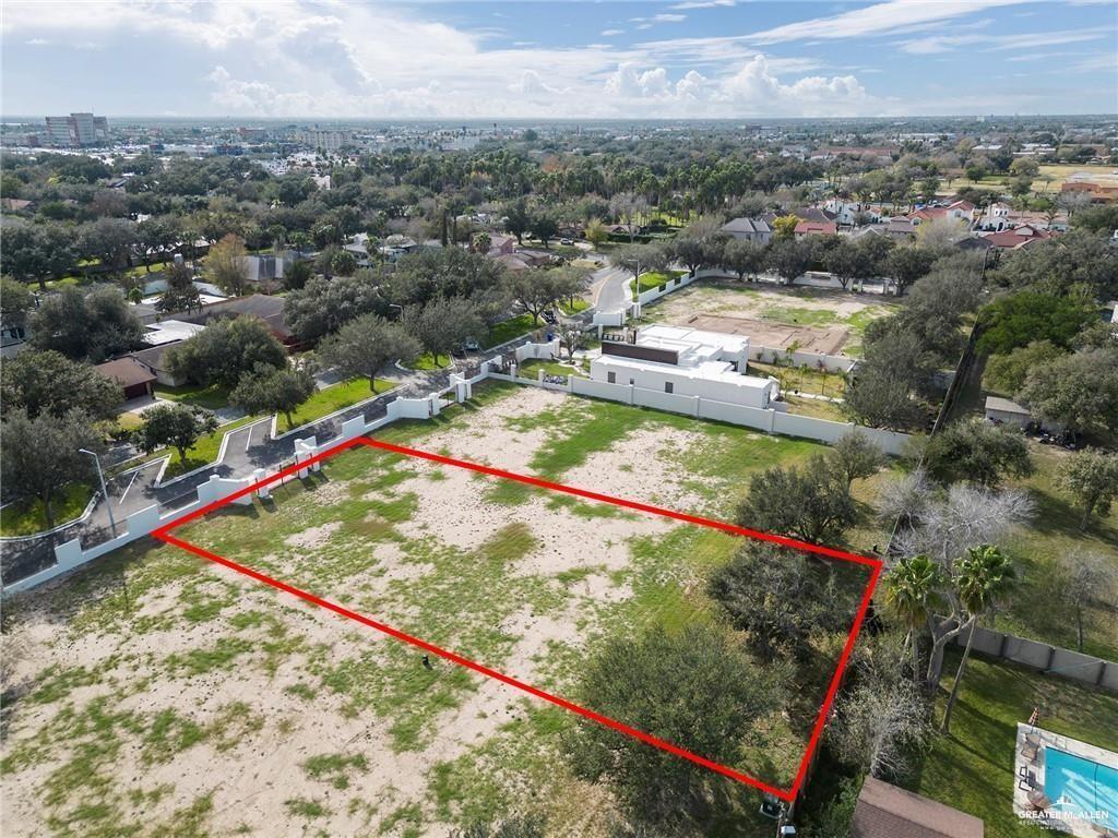 205 E Houston Avenue, McAllen, Texas image 3