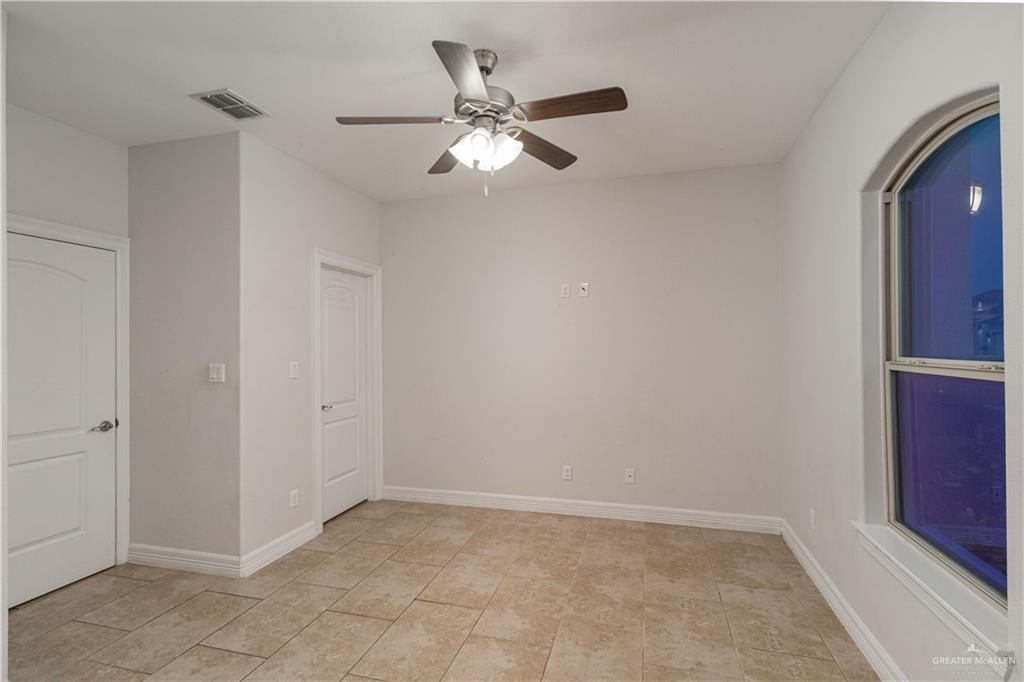 1002 W Fig Avenue, Pharr, Texas image 14