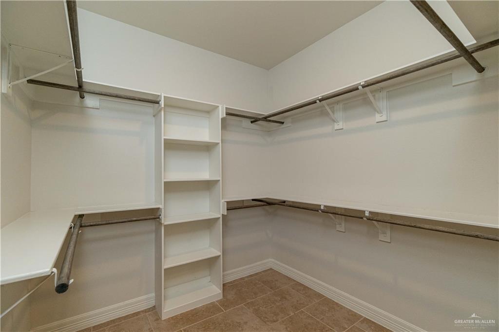 1002 W Fig Avenue, Pharr, Texas image 11