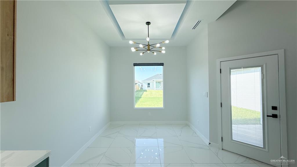 1009 W Cloud 9 Lane, Edinburg, Texas image 8