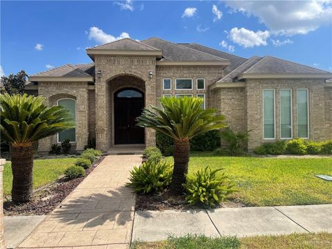Photo of 1713 W Ventura Drive, Pharr, TX 78577 (MLS # 484420)