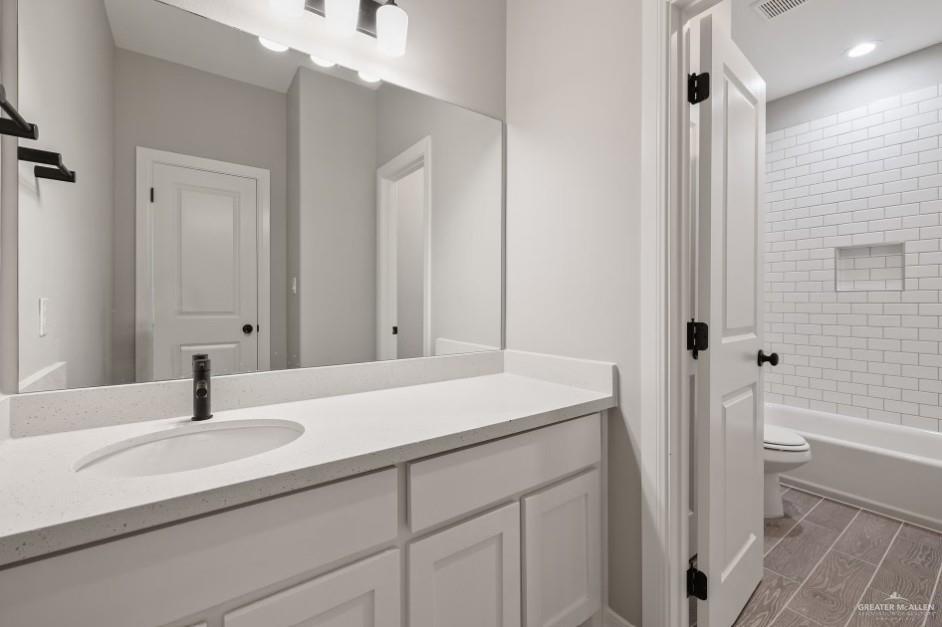 1424 Zurich Avenue, McAllen, Texas image 10