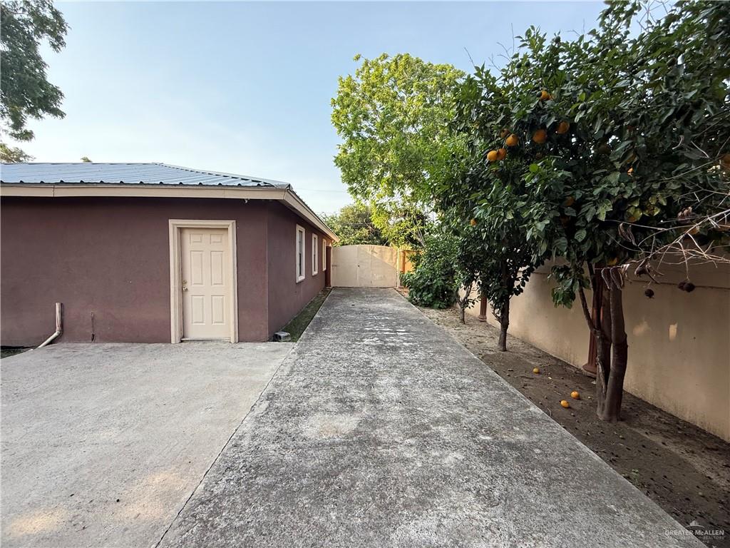 4032 Hilltop Street, Rio Grande City, Texas image 17