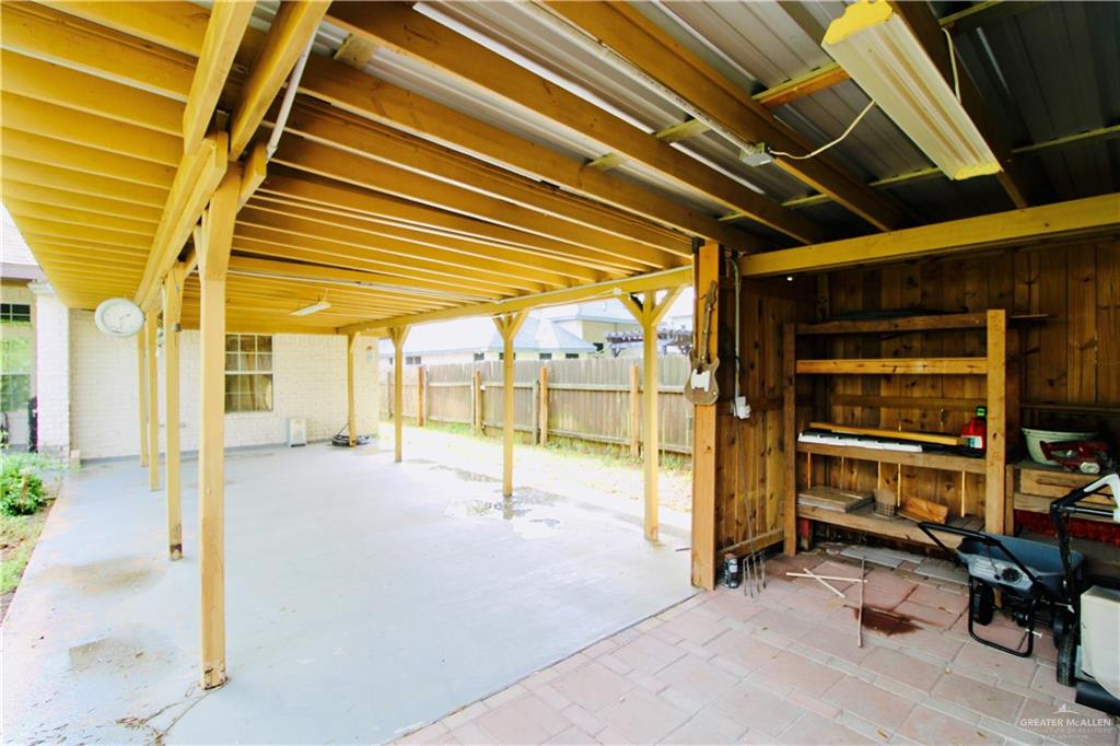 2405 Highland Drive, Weslaco, Texas image 23
