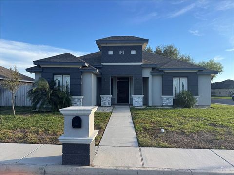 Photo of 700 Alameda Drive, Mission, TX 78574 (MLS # 498029)