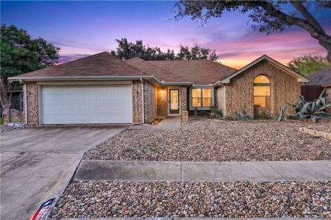 Homes For Sale - 7308 N 32nd Street<br/> McAllen, TX 78504