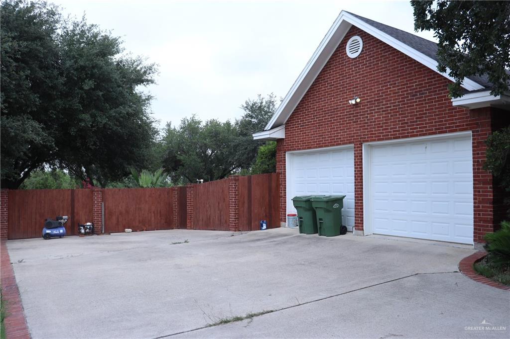 155 Mimosa Street, Rio Grande City, Texas image 3