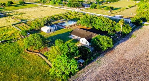 A home in La Feria