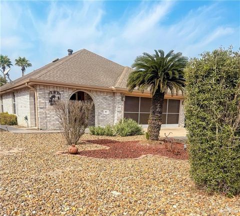 Photo of 907 Lake View Drive, Mission, TX 78572 (MLS # 497866)