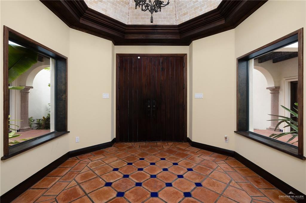 3506 Oak Ridge Lane, Mission, Texas image 5