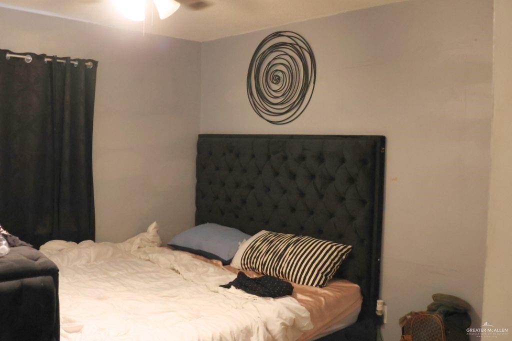 1100 Dormiendo Street, Edinburg, Texas image 11