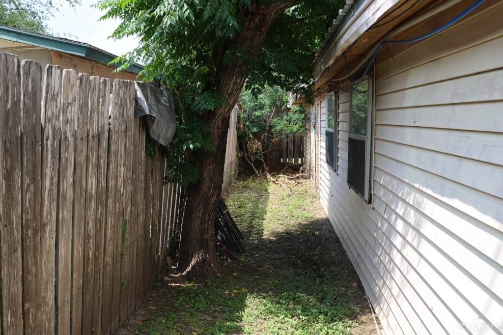 1100 Dormiendo Street, Edinburg, Texas image 15