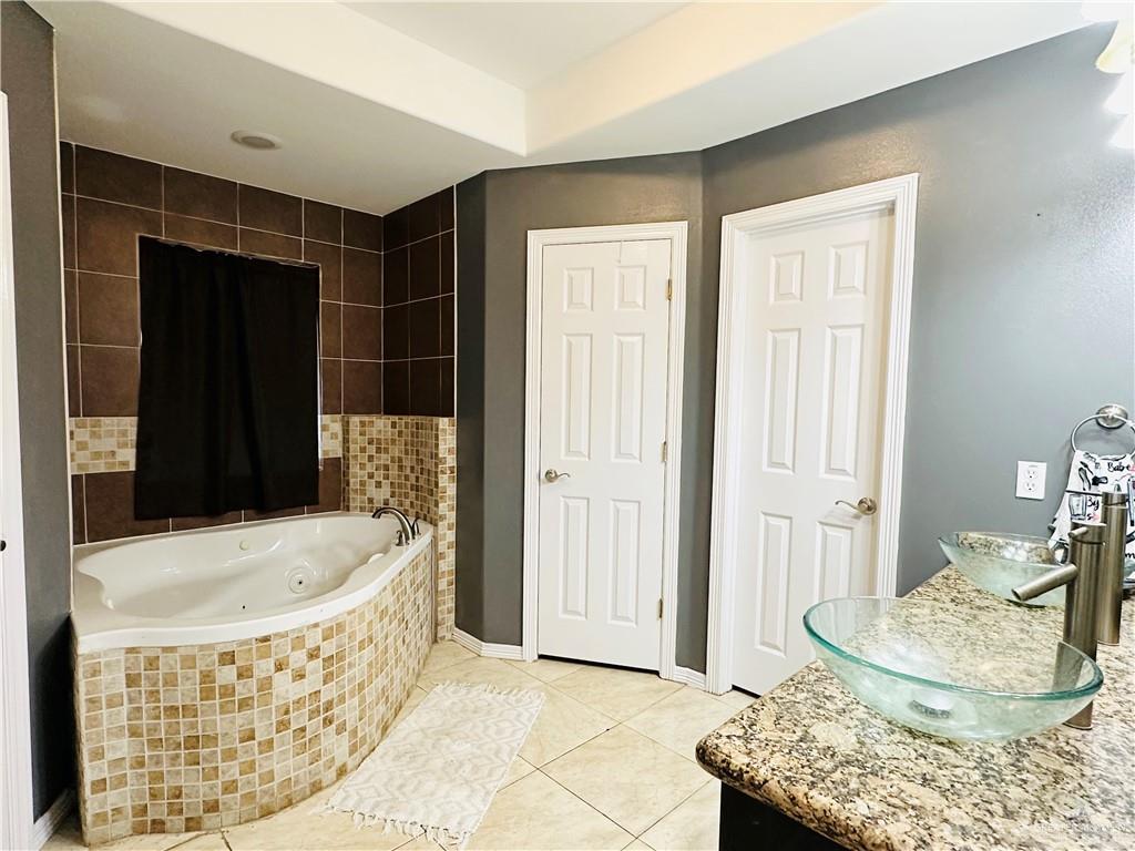 524 S Mile 2, Mercedes, Texas image 18