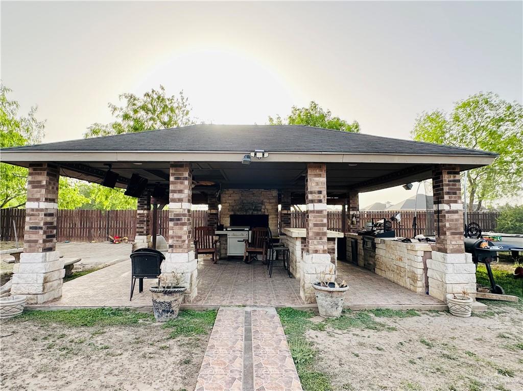 524 S Mile 2, Mercedes, Texas image 6
