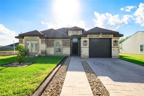 Photo of 421 Dyanez Street, Mercedes, TX 78570 (MLS # 497741)