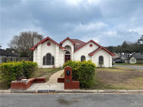 Apartment For Sale - 1220 S Huisache Street<br/> Pharr, TX 78577