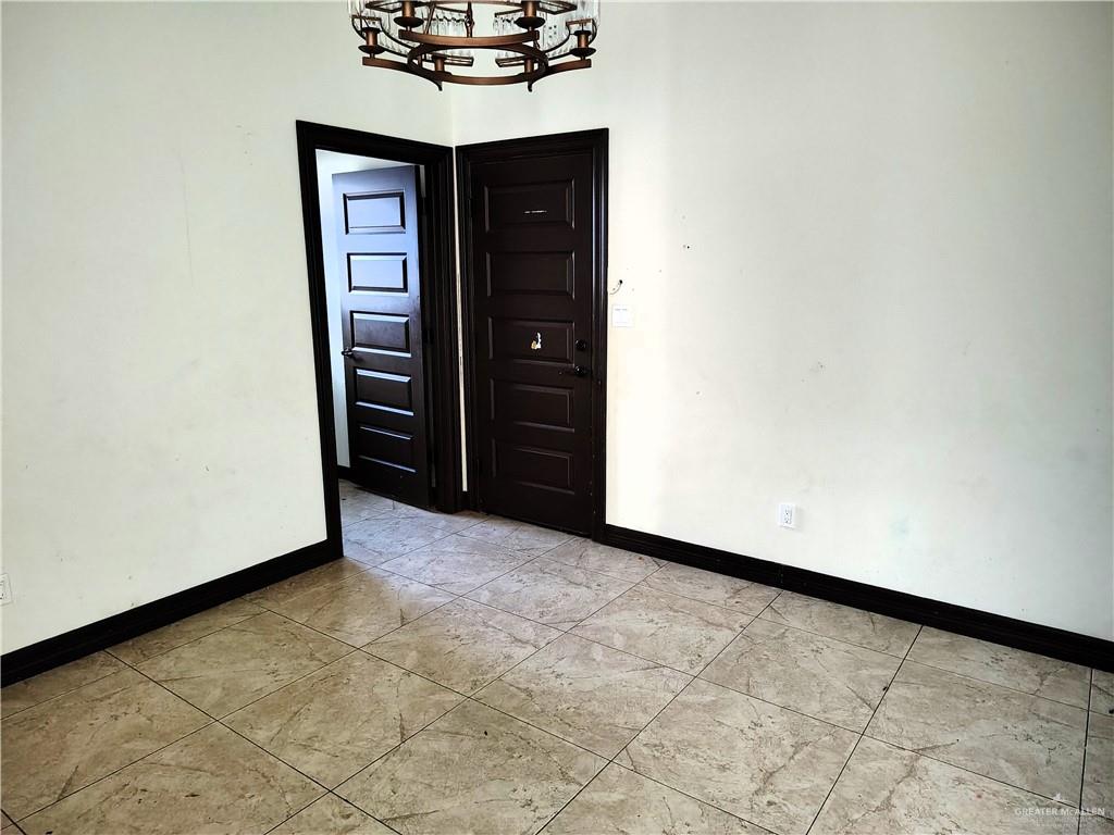 3008 Linva Avenue, Edinburg, Texas image 8