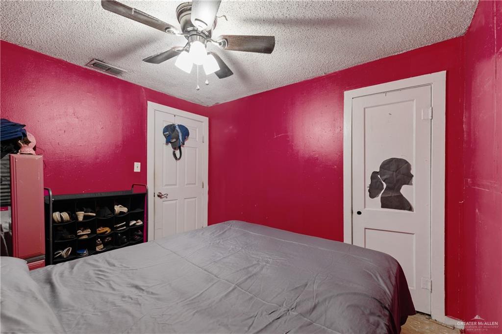 1914 W Barcelona Avenue, Harlingen, Texas image 17