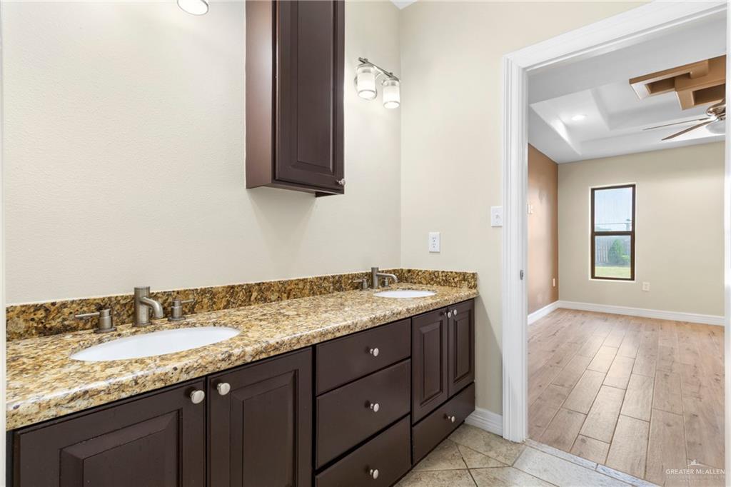 2601 Moreno Sr, Edinburg, Texas image 16