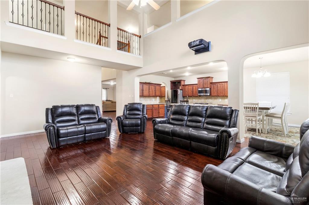 2713 Zurich Avenue, McAllen, Texas image 12