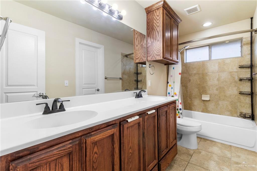 2713 Zurich Avenue, McAllen, Texas image 22