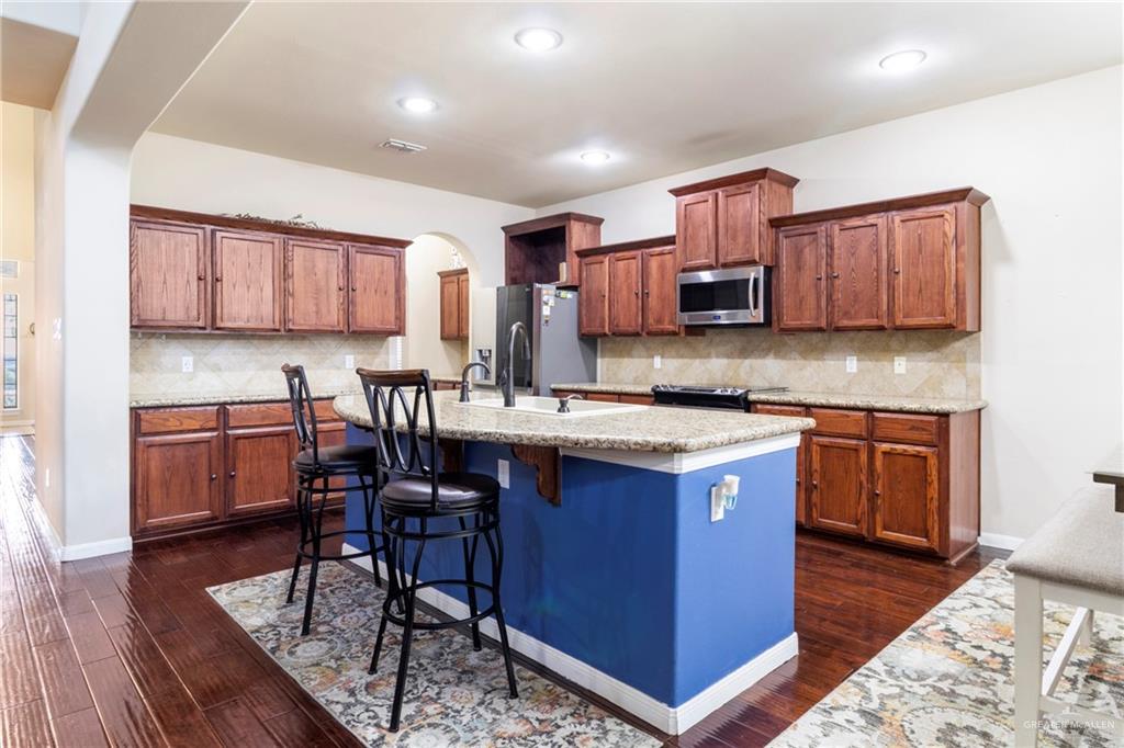 2713 Zurich Avenue, McAllen, Texas image 8