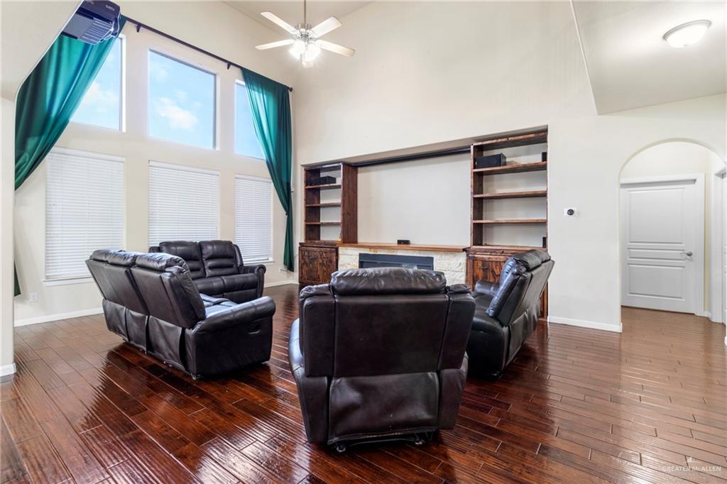 2713 Zurich Avenue, McAllen, Texas image 11