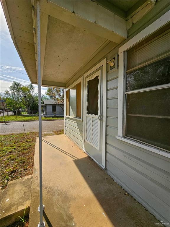 216 S Guerra Avenue, Weslaco, Texas image 4