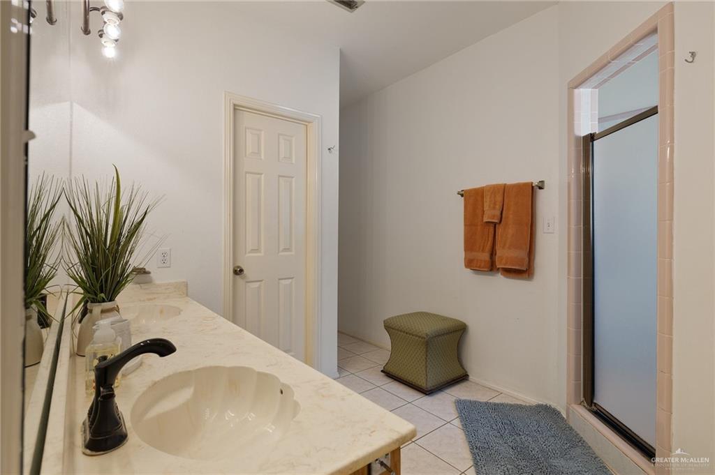 408 E Newport Lane, McAllen, Texas image 22