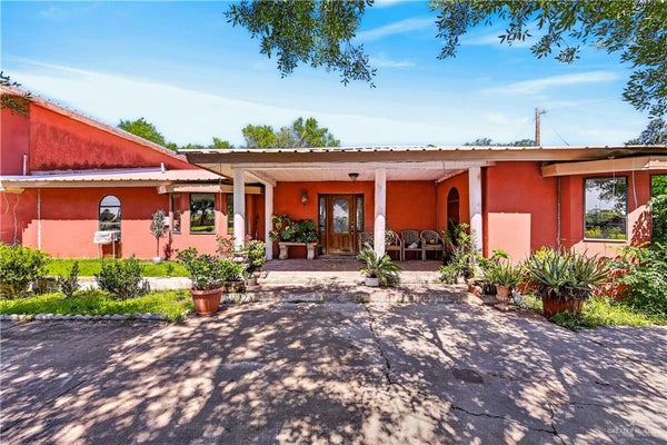 5807 N MILE 4 1/2 W, WESLACO, TX 78599 - Image d3ef33831e1bcdb97da4719e06a151e4/3300232720