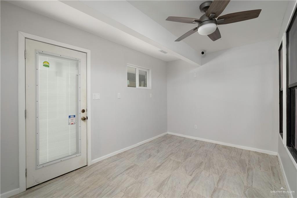 2404 Llano Mediano Lane, Edinburg, Texas image 12