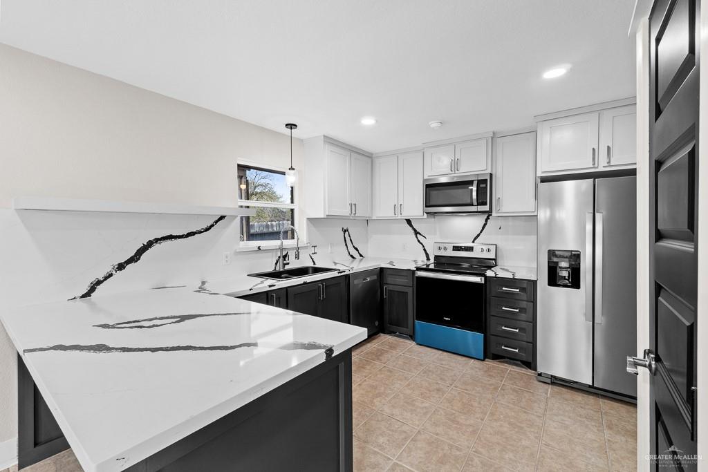 2332 Park Wood Drive, Portland, Texas image 2