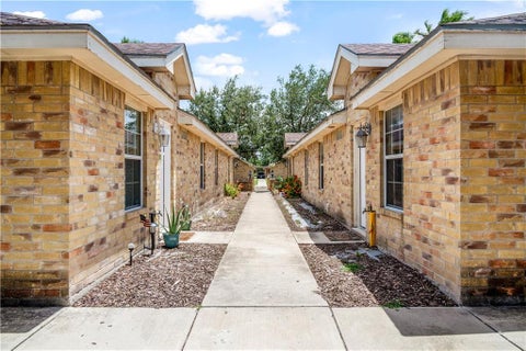 Apartment For Rent - 1929 Lacywood Drive<br/> Edinburg, TX 78539