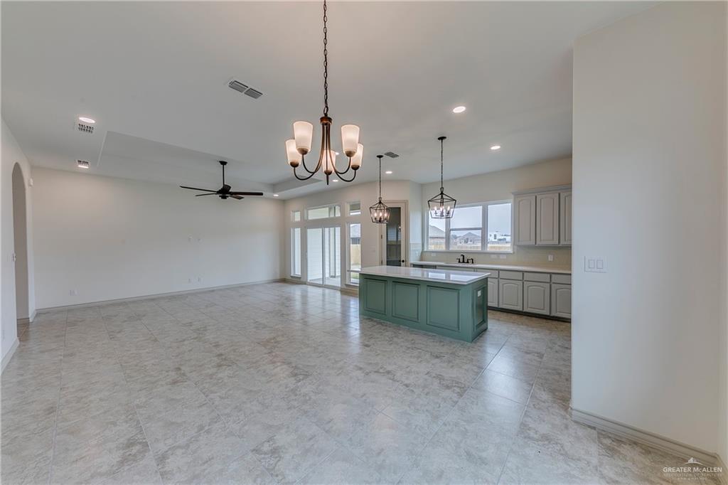 7305 54th Street, McAllen, Texas image 7