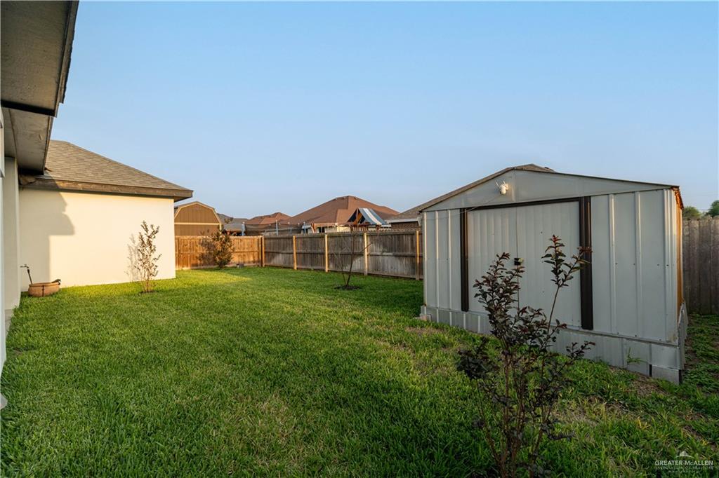 2004 Hibiscus Avenue, Weslaco, Texas image 16