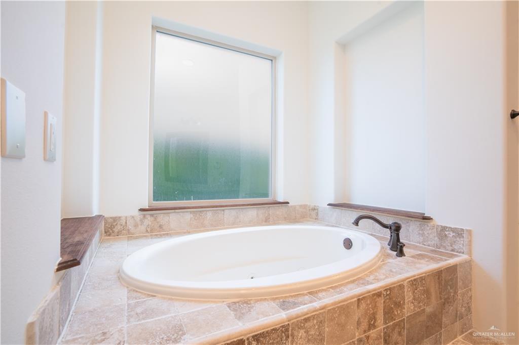 1105 Union Court, Mission, Texas image 17