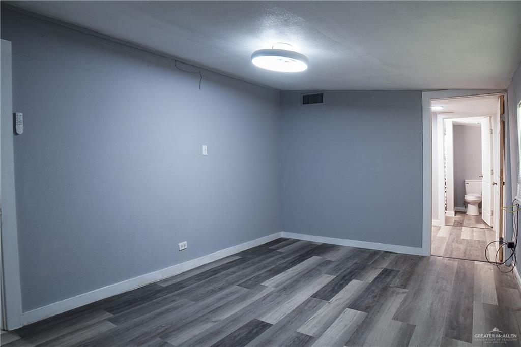 210 E Hurst Street, Harlingen, Texas image 5