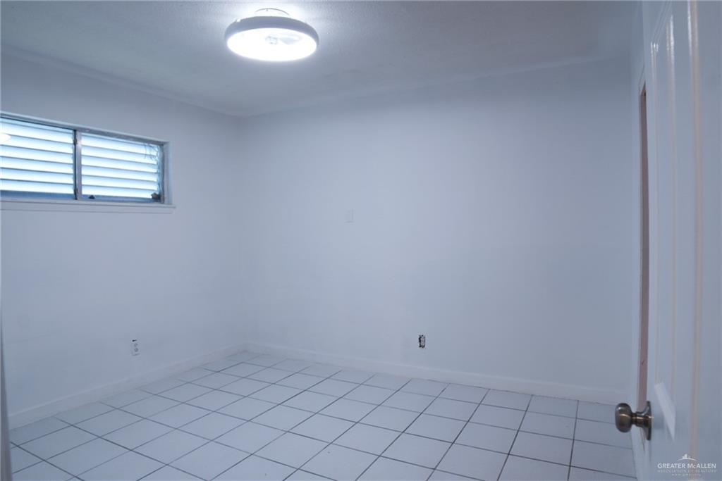 210 E Hurst Street, Harlingen, Texas image 8