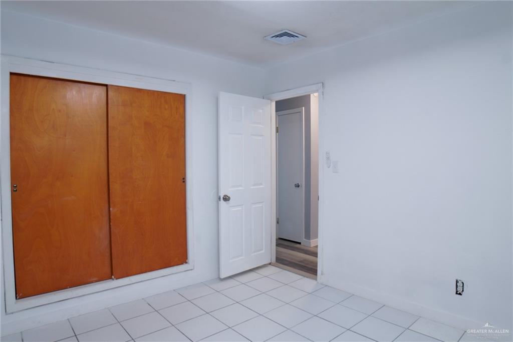 210 E Hurst Street, Harlingen, Texas image 11