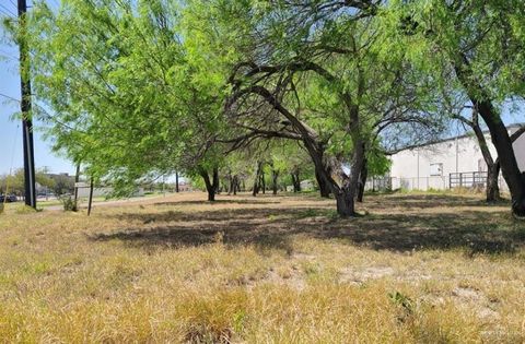 Vacant Land For Sale - 424 S 33rd Street<br/> Hidalgo County, McAllen, TX 78504