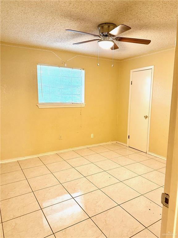 2217 Royal Palm Drive, Mission, Texas image 8