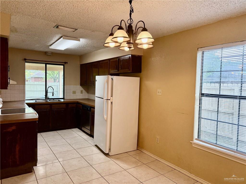 2217 Royal Palm Drive, Mission, Texas image 5