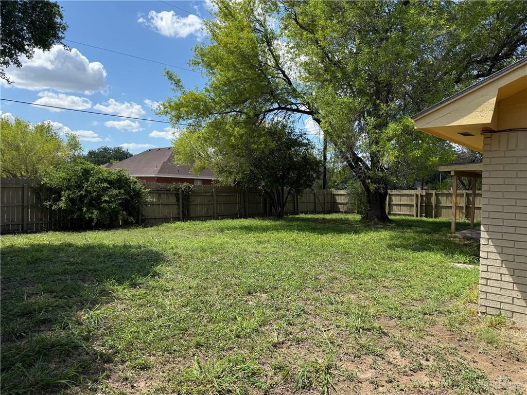 2217 Royal Palm Drive, Mission, Texas image 13