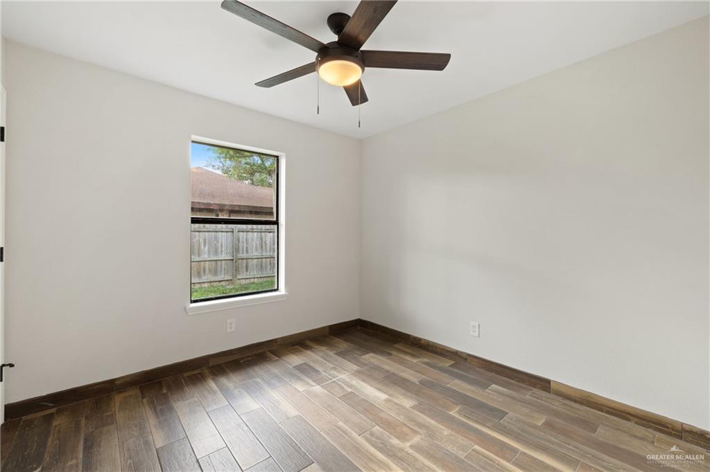1815 W Adelita Street, Weslaco, Texas image 6