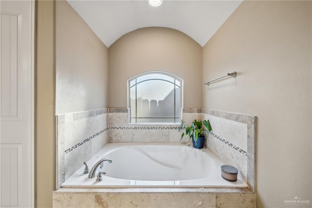 1510 Karis Court, Harlingen, Texas image 17