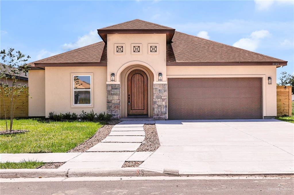 2121 Zinnia Street, Weslaco, Texas image 2